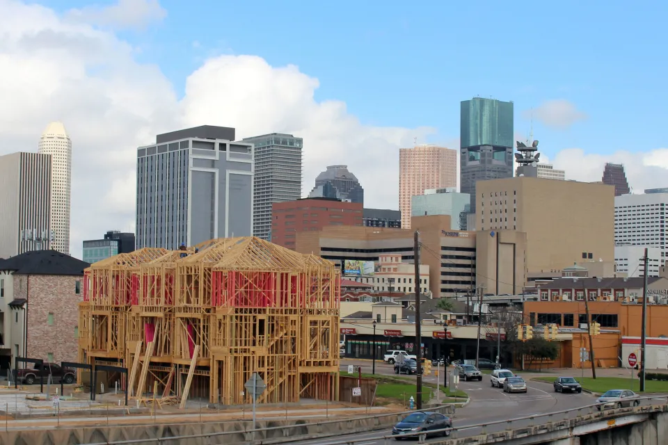 Houston, Construction
